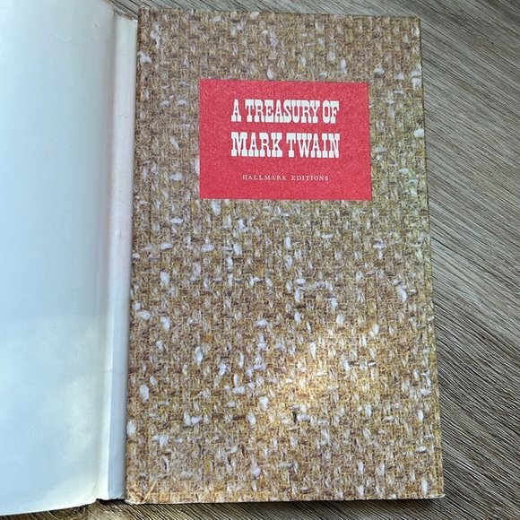 Vintage “A Treasury of Mark Twain” Collection of Witticisms & Quotes Book 1967 - Picture 3 of 12